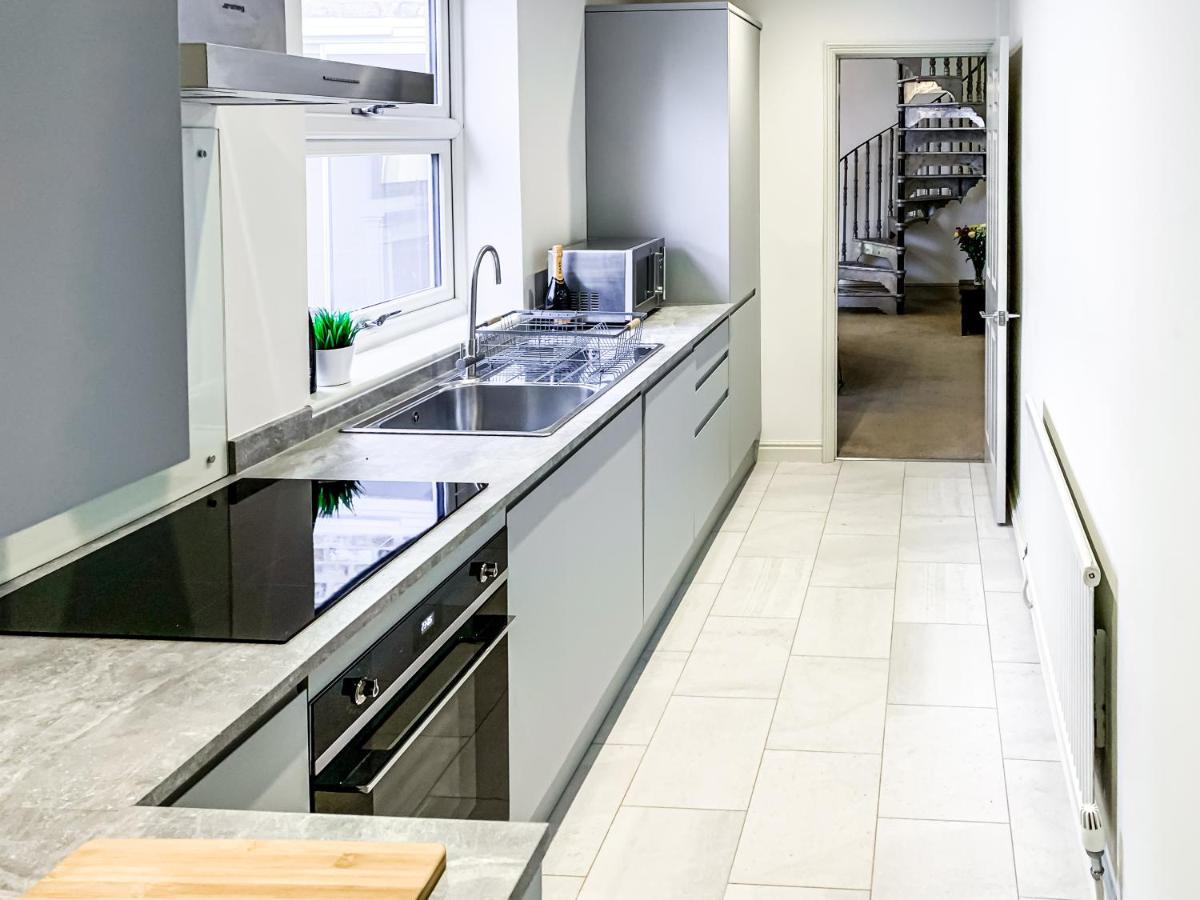 The Vines - Stunning Period Home With Free Parking York Exterior foto
